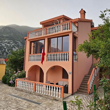 Apartment Vento Di Bocche III Kotor Extérieur photo