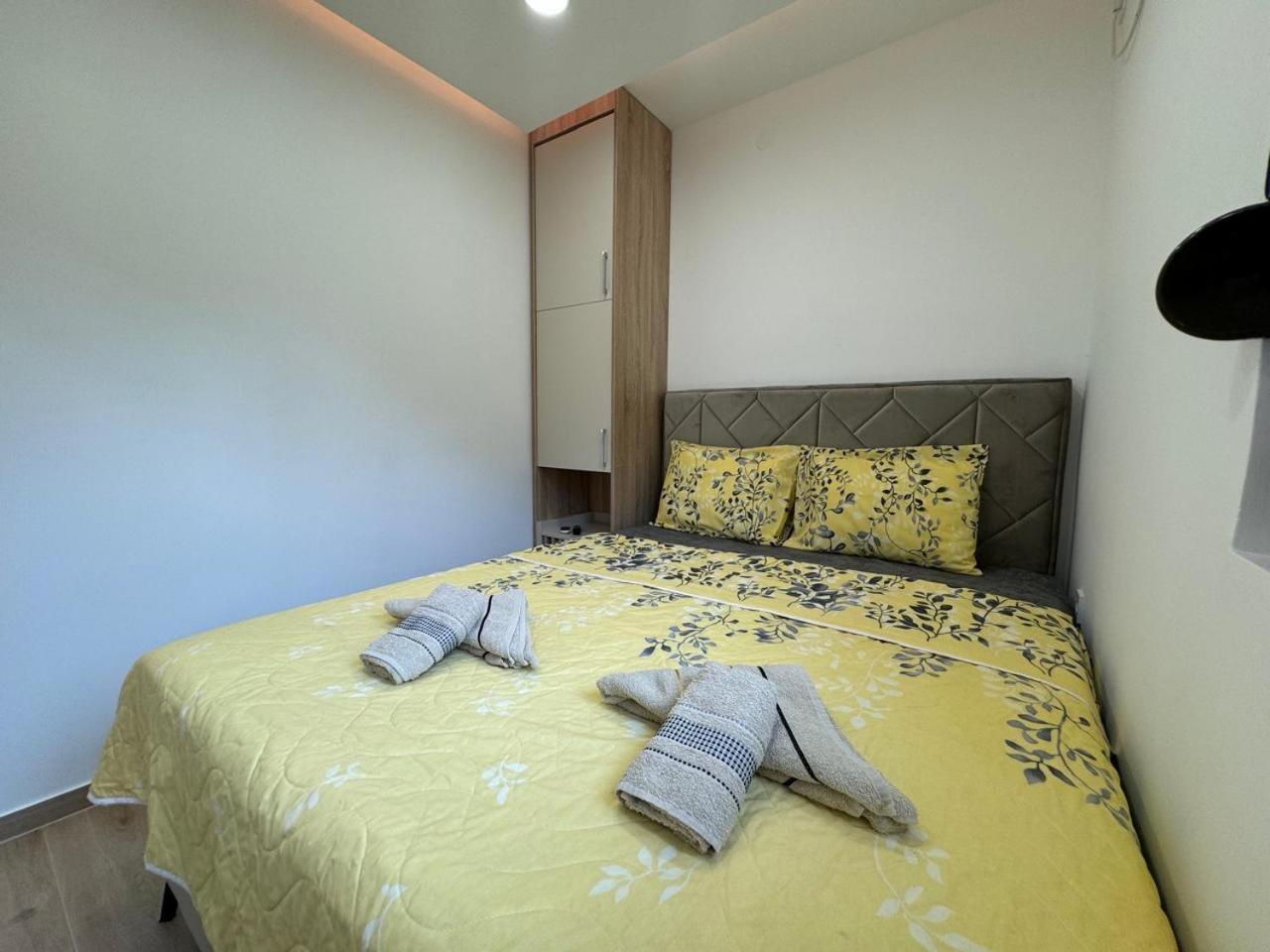 Apartment Vento Di Bocche III Kotor Extérieur photo