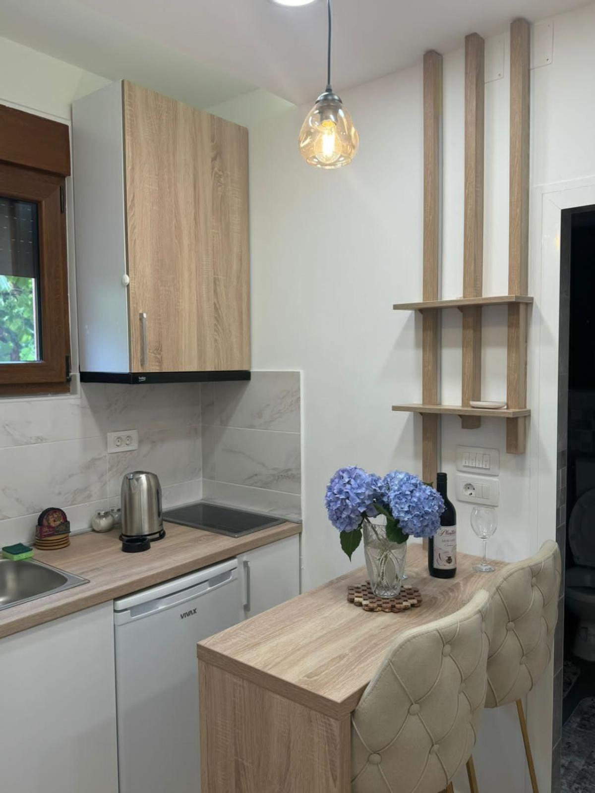 Apartment Vento Di Bocche III Kotor Extérieur photo